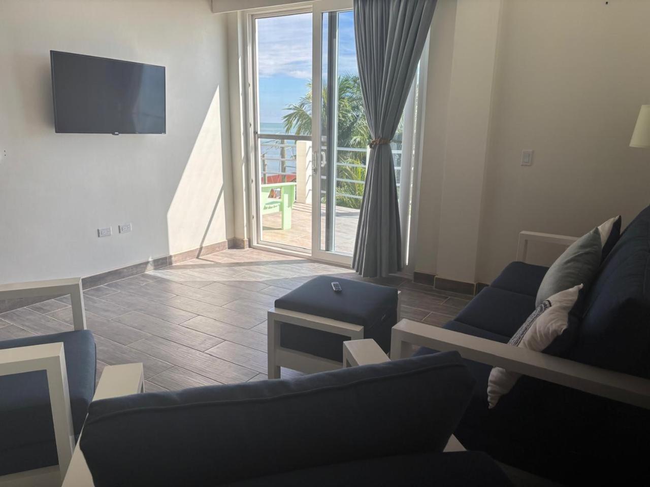 Ashton Court Belize Hotel Kota Belize Bagian luar foto