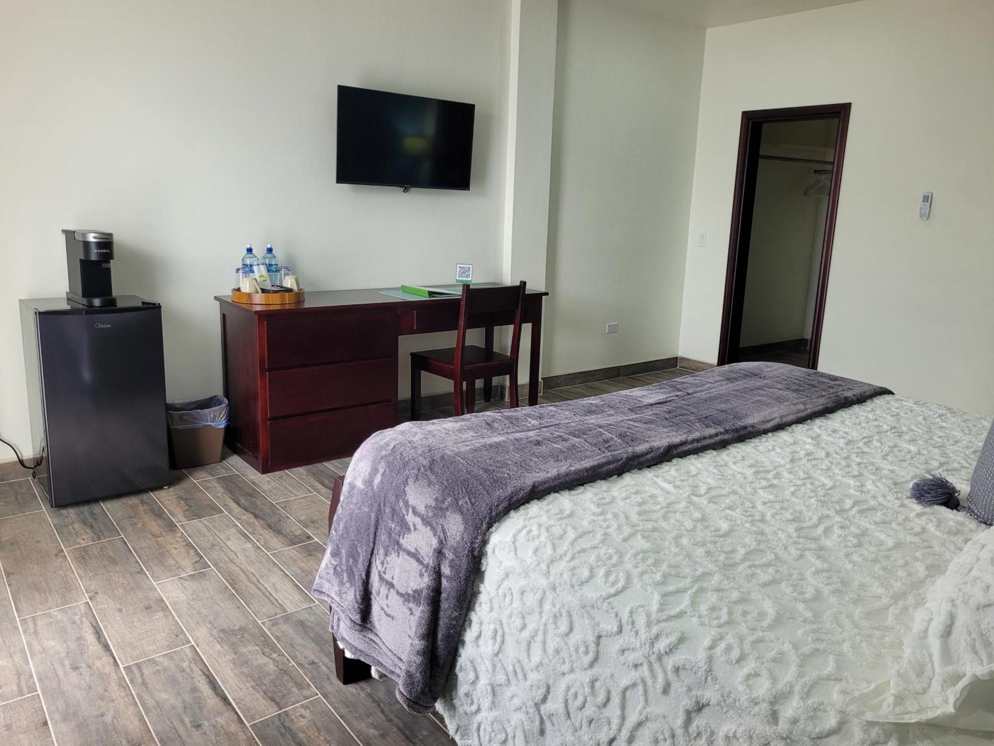 Ashton Court Belize Hotel Kota Belize Bagian luar foto