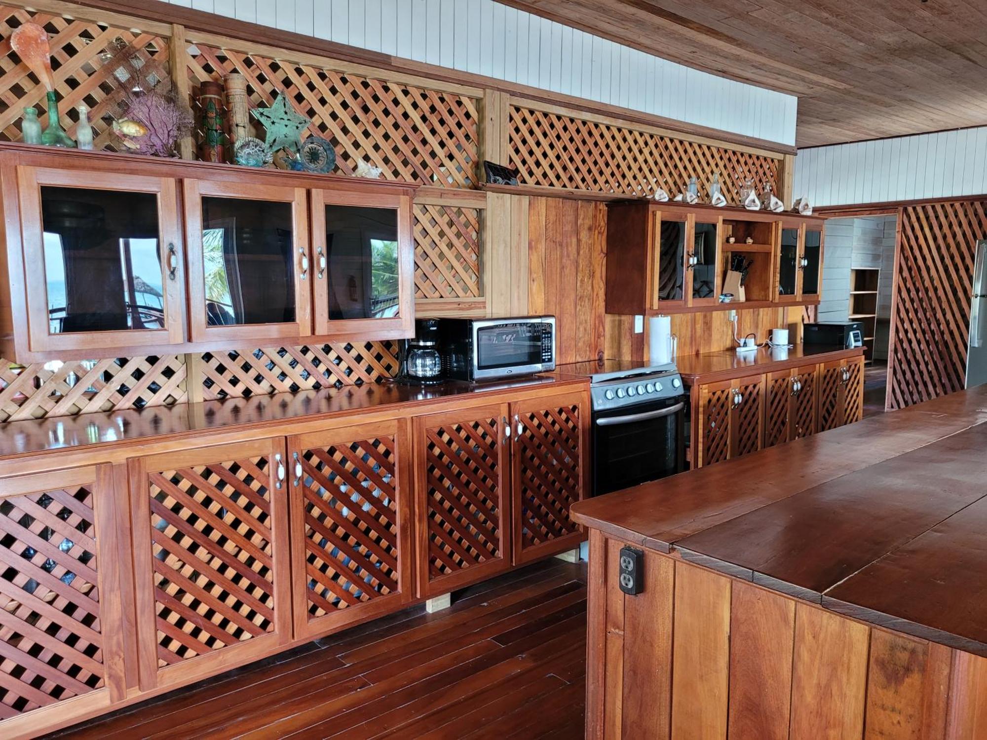 Ashton Court Belize Hotel Kota Belize Bagian luar foto
