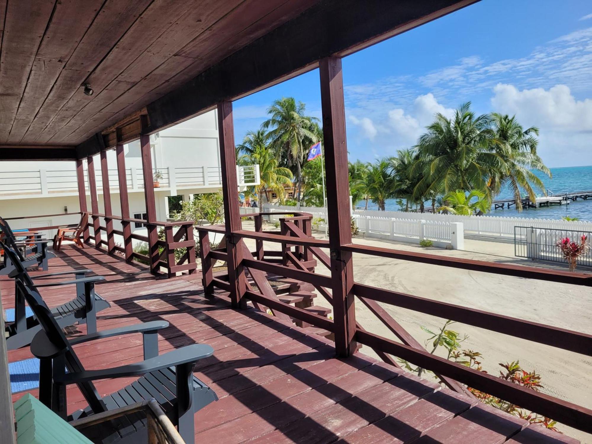 Ashton Court Belize Hotel Kota Belize Bagian luar foto